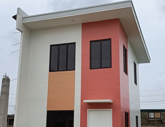 Yasmin Townhouse for sale in nuvista lipa