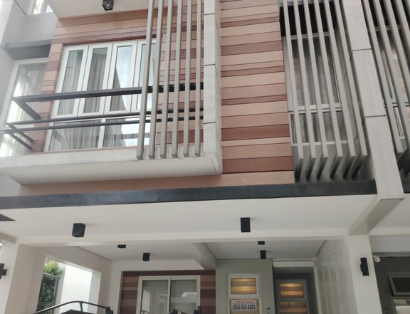 RFO Brand New Townhouse in Qc near in Sm Cherry Fooderama Congressional