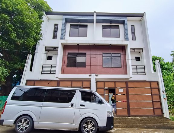 Rush Sale!! Very Affordable price Twin House with 3 Storey 4 bedrooms for sale in Antipolo/ Angono