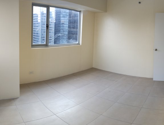 1-bedroom Residential Condo For Rent in Avida Tower 34th
