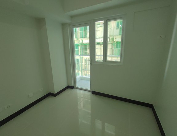 Rent to own Ready for occupancy For sale condo in pasay quantum residence