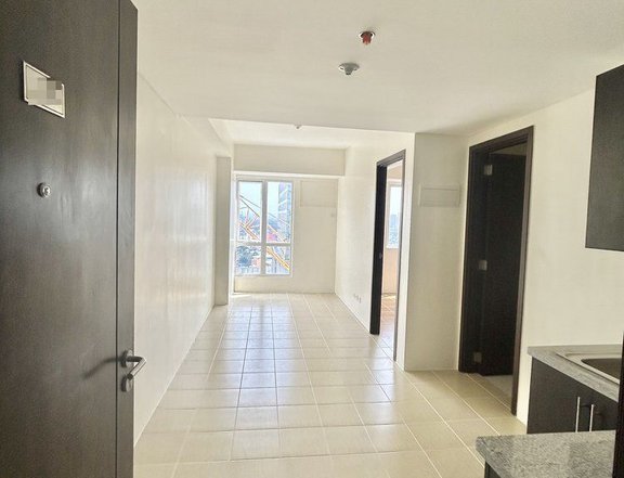 Ready For Occupancy 1 bedroom Near MRT 3 Boni, in Pioneer Woodlands Mandaluyong