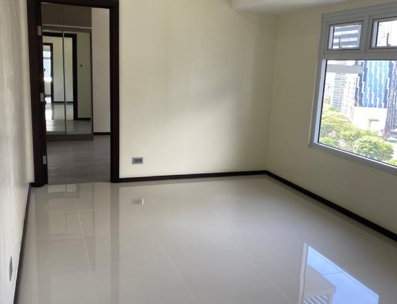 Trion Tower BGC 2BR Condo For Rent
