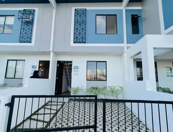 Affordable Townhouse in Lipa City