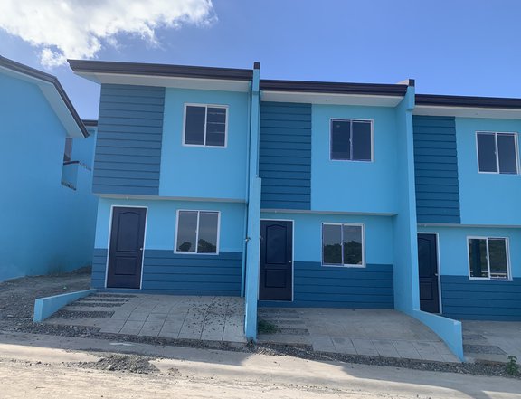 Townhouse For Sale in Morong Rizal