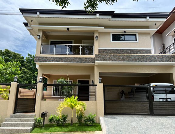 Elegant Ready for Occupany House and Lot for Sale and Havila Taytay