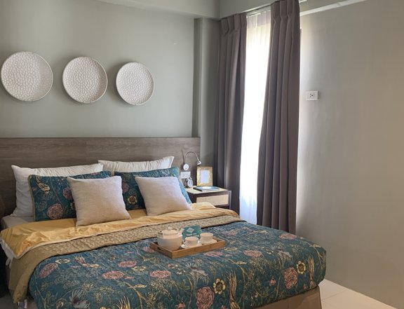 60 sqm 2-Bedroom Condo Unit for Sale at Royal Oceancrest Basak Lapu-Lapu City, Cebu