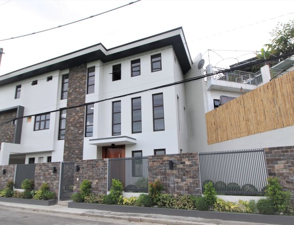 House and lot for sale in greenwoods pasig with Pool