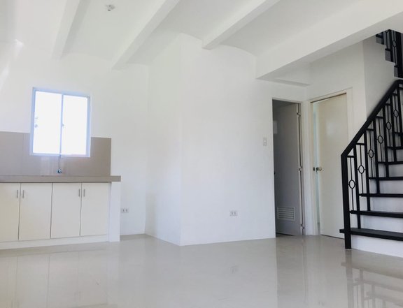 4-bedroom Single Detached House For Sale in Malvar Batangas