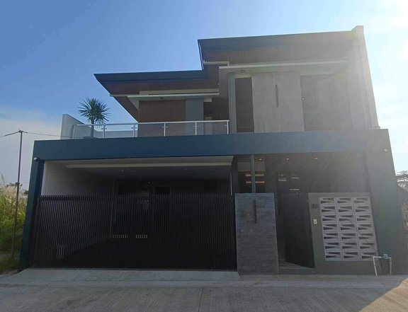 Ready For Occupancy 4-bedroom Duplex House For Sale in Angeles Pampanga