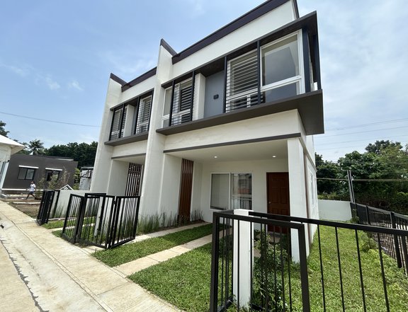 3 Bedroom 2 Bathroom House For Sale  In Lipa City Only 85k Downpayment