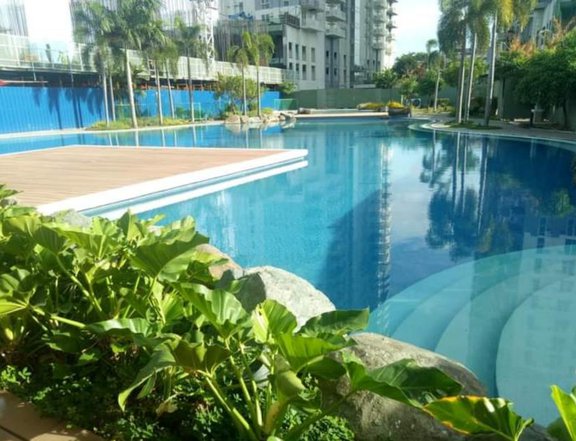 Penthouse unit in Pasig 25k monthly 5% Dp move in rigjt away