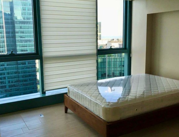 Big 1 Bedroom Unit In One Uptown Residences BGC for Sale