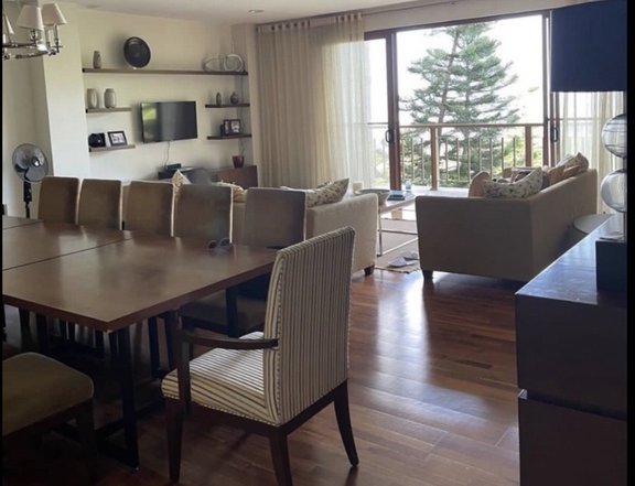 Woodridge Place, Tagaytay Highlands 4BR with 2 Parking Slots