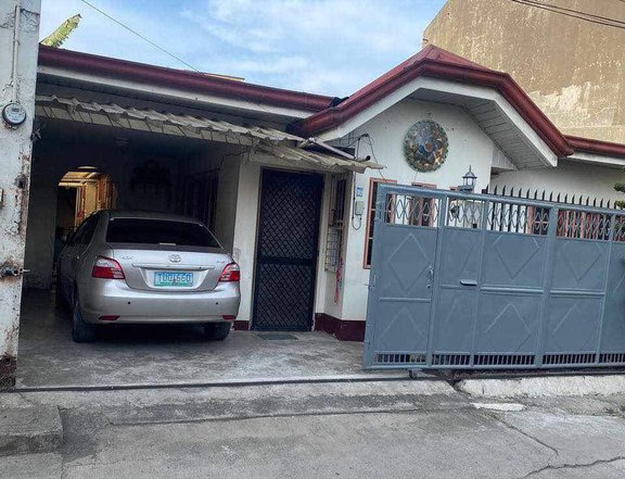 Clean title house and lot with vios 2012 car (CASH BASIS)