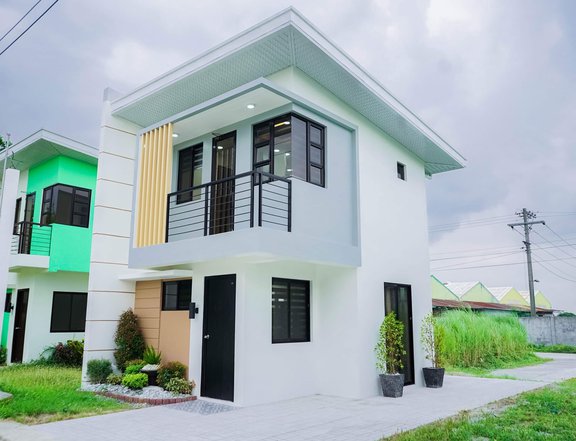 Most affordable Single Attached unit near Clark Pampanga
