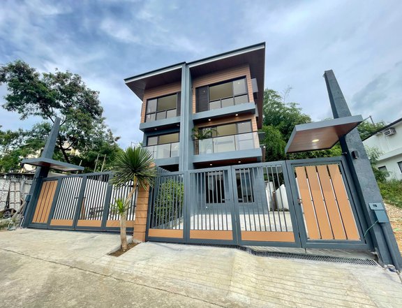 Ready for Occupancy Brand New Duplex House in Taytay Ideal for Families w/ Elderly or PWDs!