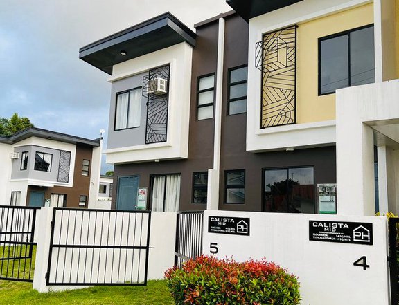 Pre-selling townhouse 2 bedrooms complete turn over PHIRST PARK LIPA