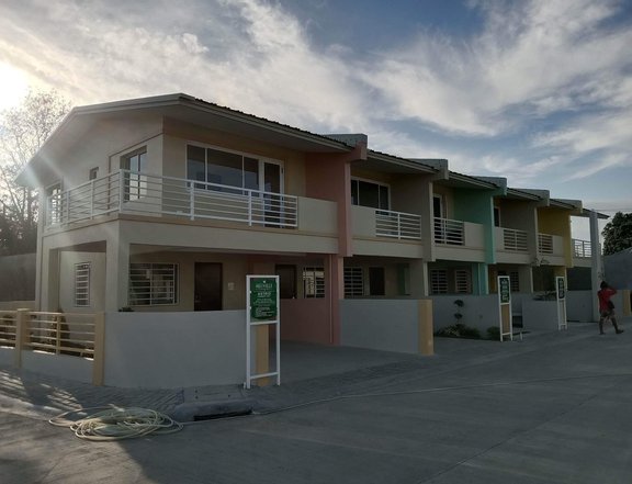 Modern Complete 3-bedroom Townhouse Tanza Cavite