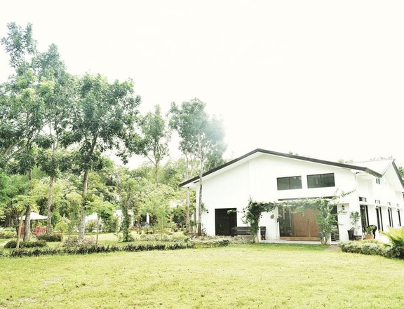 4-bedroom Farm House in Santo Tomas Batangas