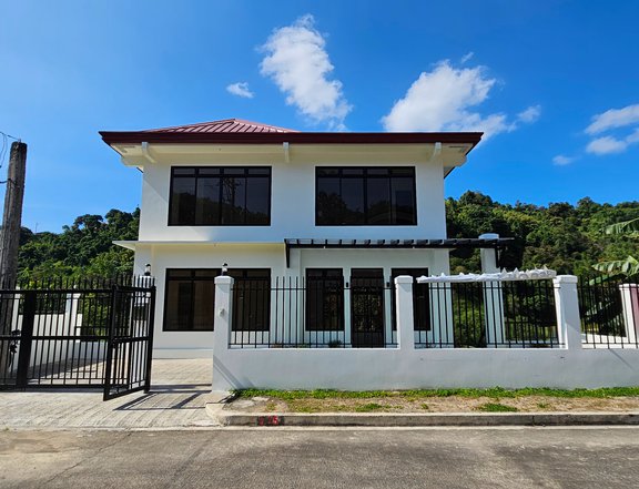 28M House and Lot in Sun Valley Antipolo Semi Furnished