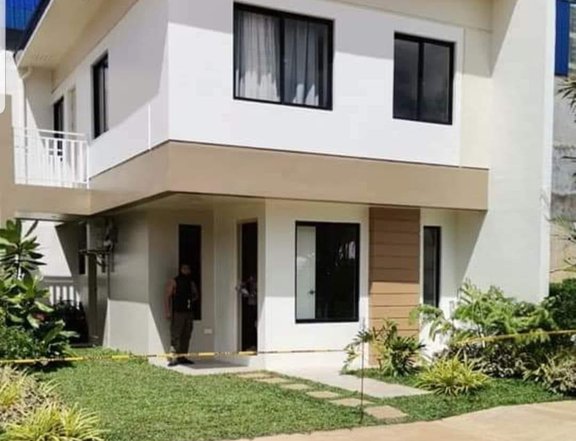 Ready for occupancy House and lot near Robinsons Mall and Antipolo Church