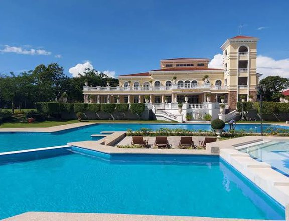 FREE assistance, bak apply for a home loan to acquire 338sqm Residential Lot For Sale in Versailles