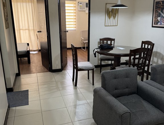 Arista place condominium