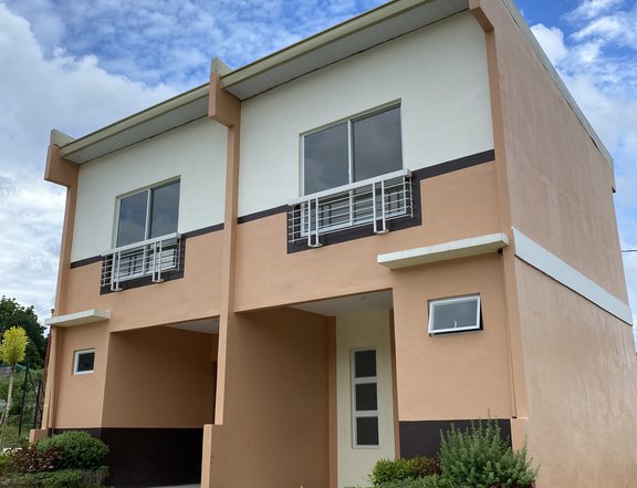 Discounted 2-bedroom Townhouse For Sale in Batangas