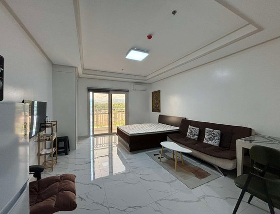 44sqm 1-bedroom Condo For Rent in Clark Angeles Pampanga