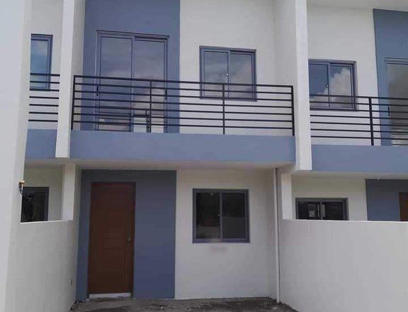 2-bedroom Townhouse For Sale in Trece Martires Cavite