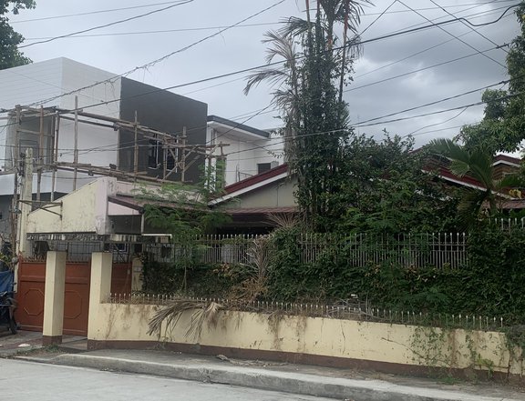 7-bedroom Single Detached House For Sale in Quezon City / QC