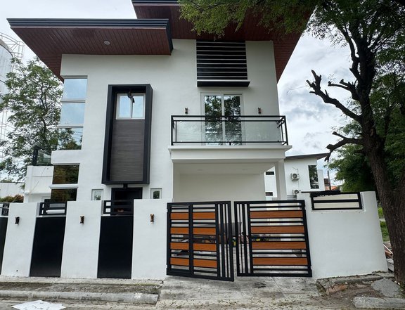 Ready For Occupancy 4-bedroom Single Detached House For Sale in Angeles Pampanga