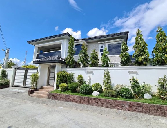 Fully Furnished Two Story Modern Contemporary Home with Pool