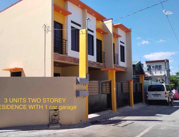 2 bedrooms , 2 toilet and bath Townhouse in Las Pinas City