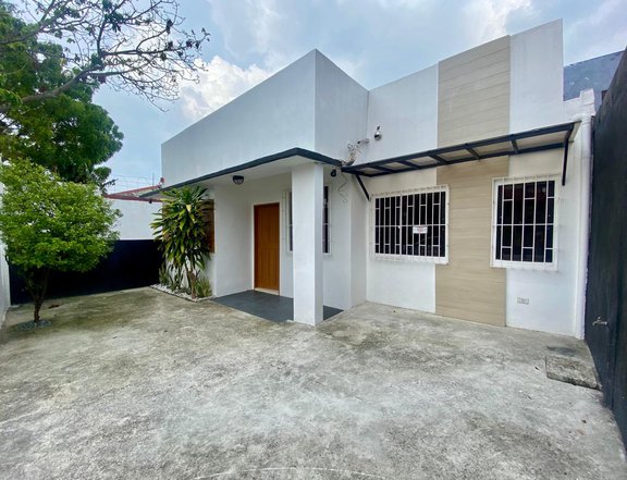 5-Bedroom Bungalow House For Sale Moonwalk Village Las Pinas