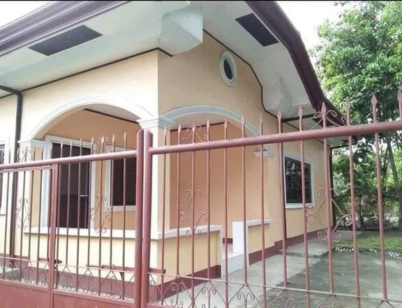 Near Saint Paul House and Lot For Sale
