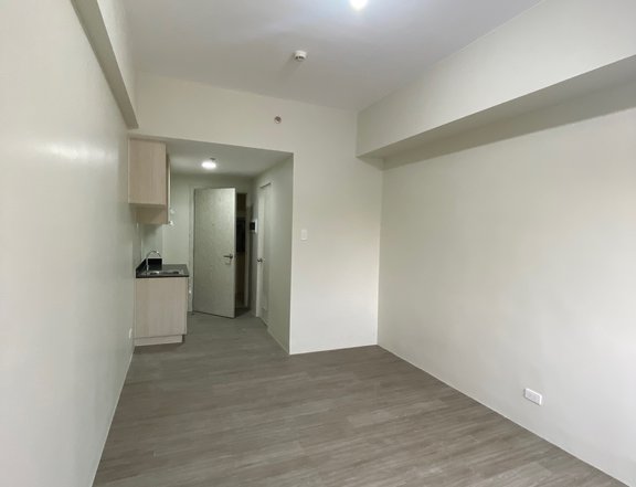 Ready For Occupancy 21.52 sqm Studio Residential Condo For Sale in Recto Ave, Quaipo, Manila