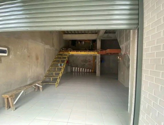 Commercial Building for Rent