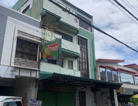 Lot for sale 3 story building