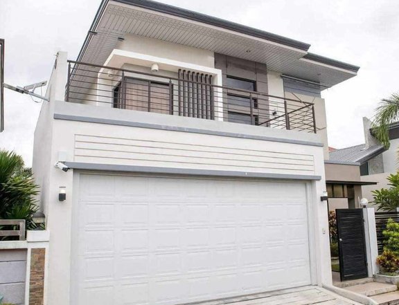 Pre-Owned 3-bedroom House For sale in one of the most prestige subdivisions in Pampanga, Near Clark