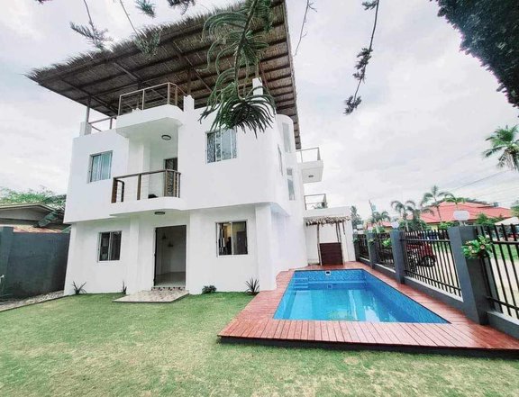 House with pool for Sale in Cebu