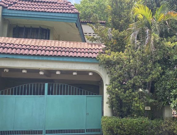 5-Bedrooms House For Sale Ayala Alabang