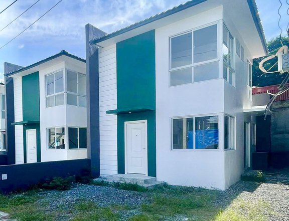 Lipat 3-bedroom House For Sale in San Pedro Laguna - RFO