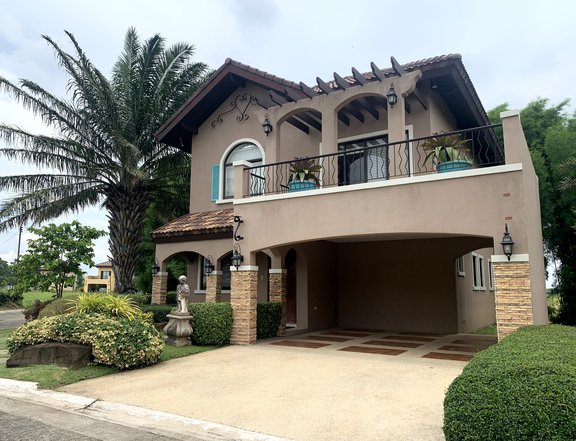 CARLETTI-LUXURY PROPERTIES AT ALABANG