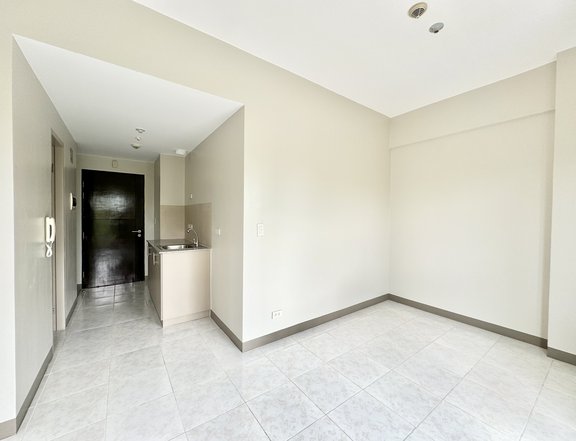 Studio Condo  26.70 sqm RFO in Suntrust Shanata, Quezon City