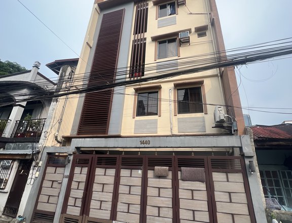4 storey residential/commercial bldg and lot in prime Makati near