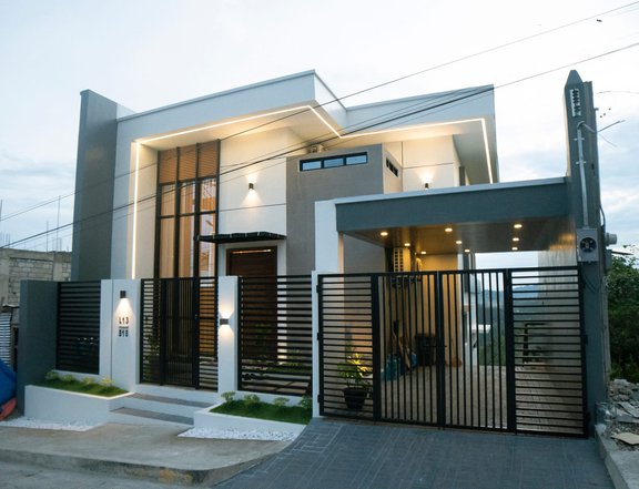 Overlooking Modern House for Sale