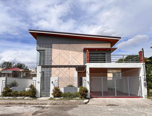 Modern Designer House for sale in Brittany Neopolitan Quezon City