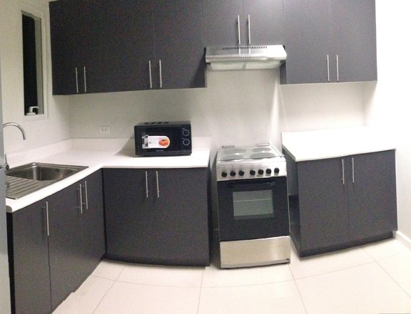 62.00 sqm 1-bedroom Residential Condo For Rent in Makati